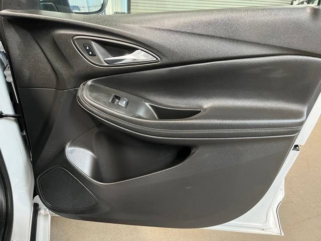 Used 2023 Buick Encore GX Select w/ Sport Touring Package AWD/4WD image 11