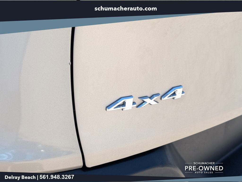 Used 2015 Jeep Cherokee Latitude AWD/4WD image 14
