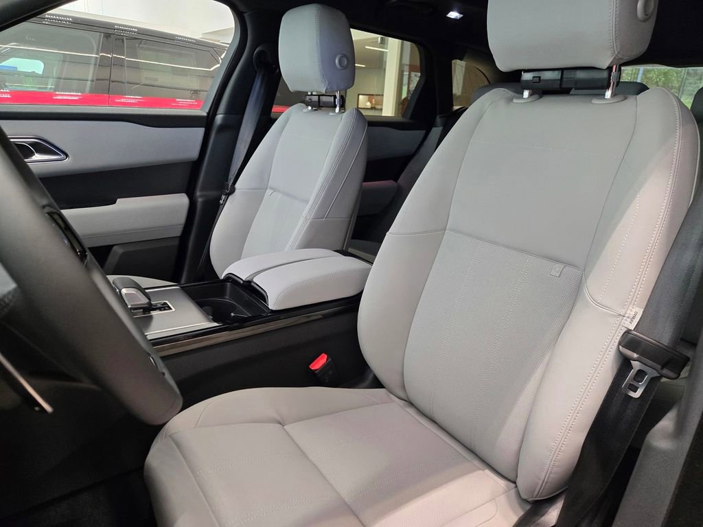 New 2026 Land Rover Range Rover Velar S AWD/4WD image 10