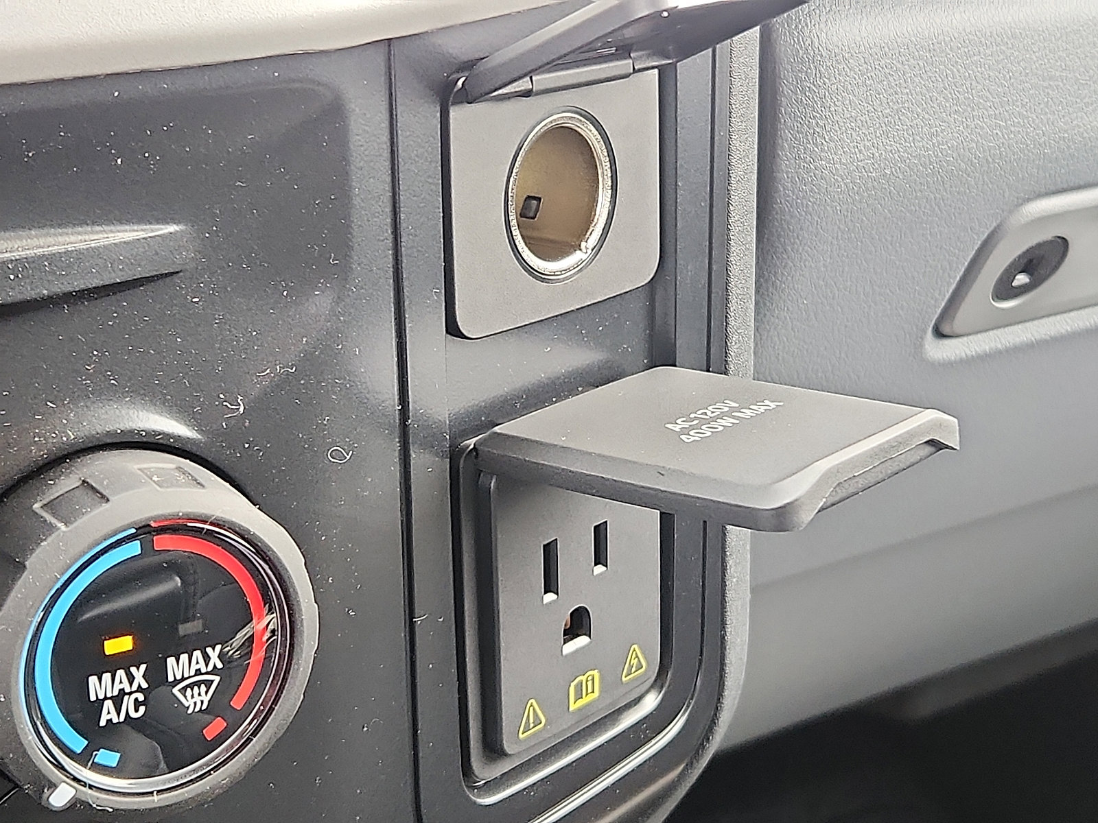 New 2026 Ford F550 4x4 Crew Cab Super Duty image 15