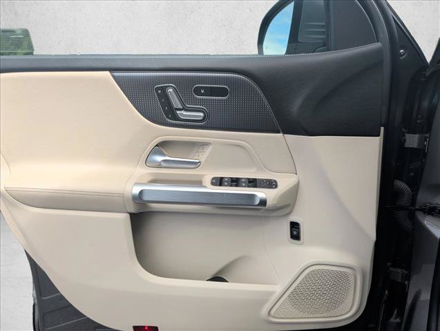 Certified 2022 Mercedes-Benz GLB 250 image 14