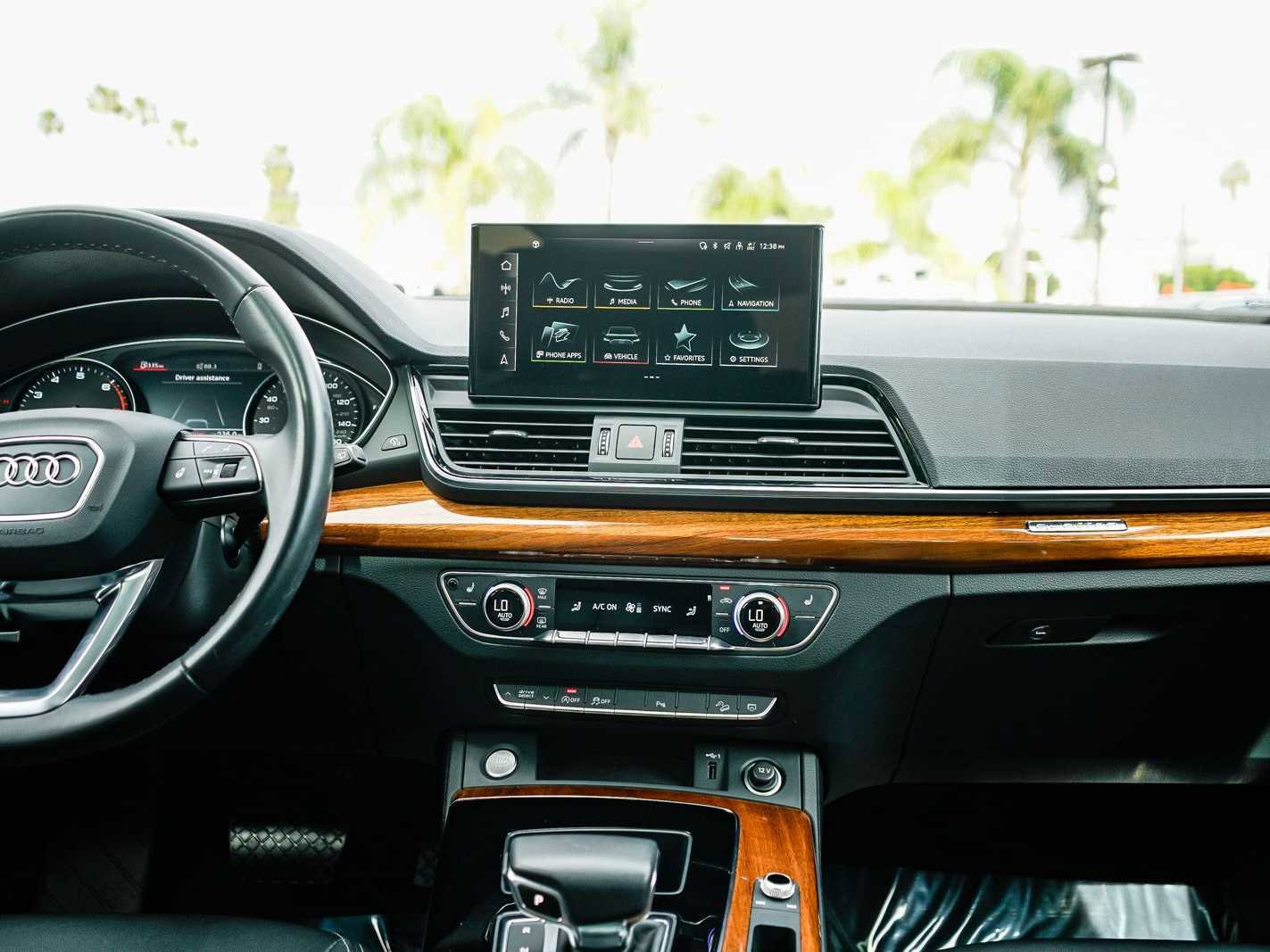 Used 2023 Audi Q5 2.0T Premium w/ Convenience Package image 13