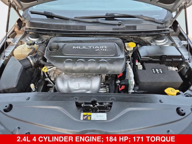 Used 2016 Chrysler 200 Limited w/ Anniversary Edition FWD image 37