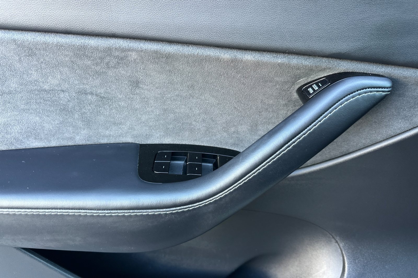 Used 2020 Tesla Model Y Long Range AWD/4WD image 10