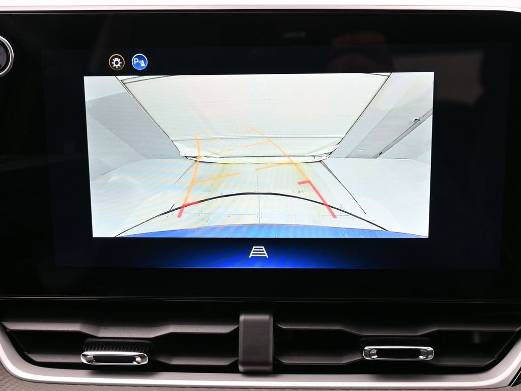 Used 2026 Chevrolet Equinox LT w/ Convenience Package II image 24