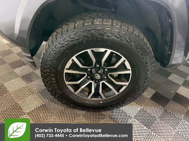 Used 2020 Toyota Tacoma TRD Sport image 25