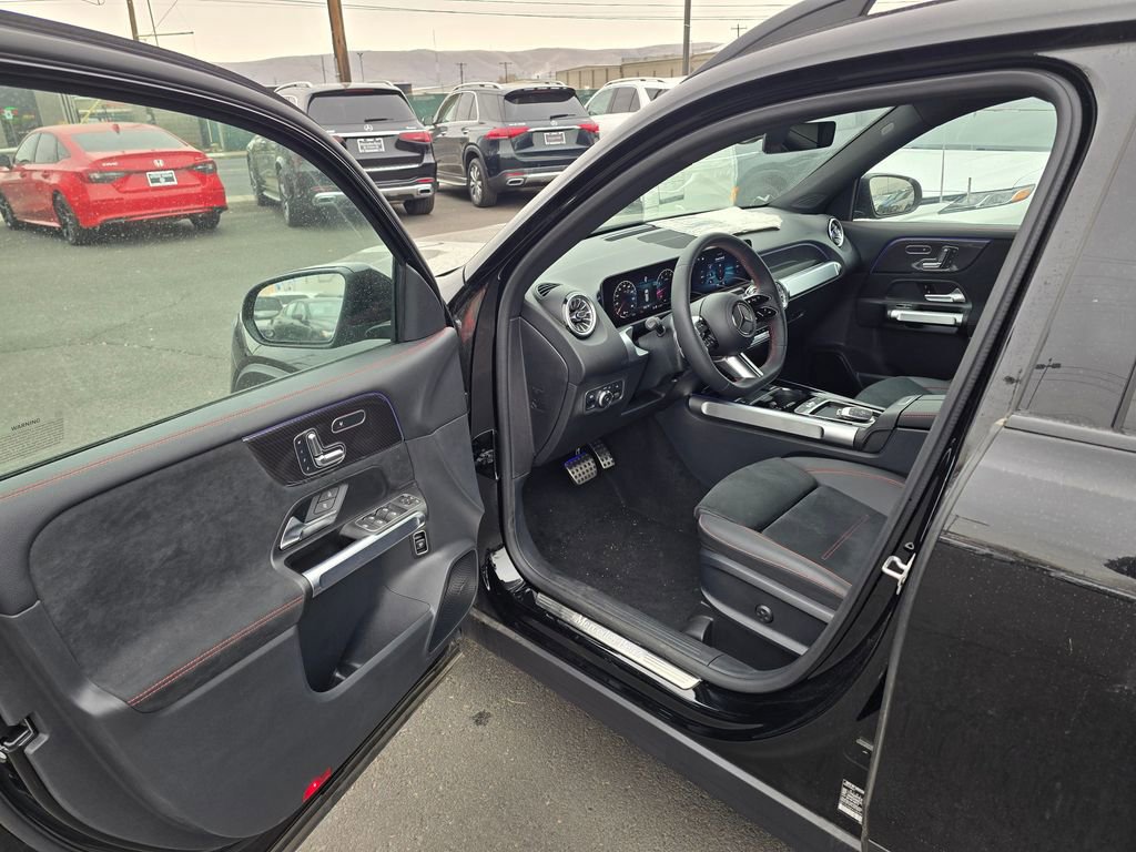 New 2024 Mercedes-Benz GLB 250 image 19
