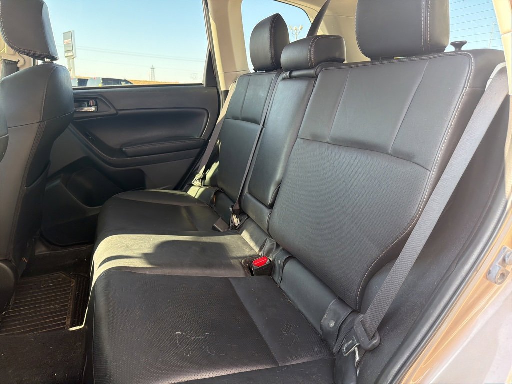Used 2015 Subaru Forester 2.5i Limited image 11