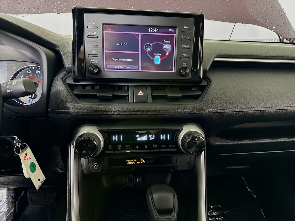 Certified 2019 Toyota RAV4 LE image 15
