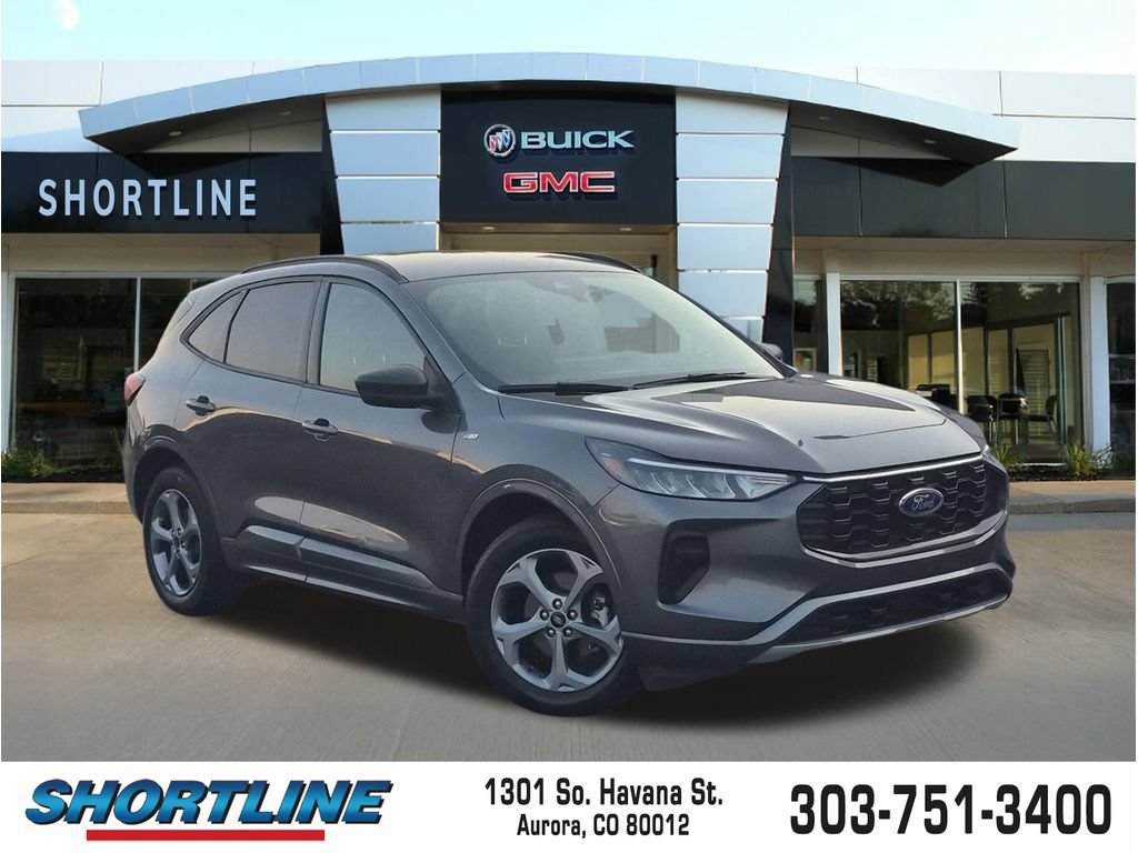 Used 2024 Ford Escape ST-Line w/ Tech Pack #1 FWD image 1