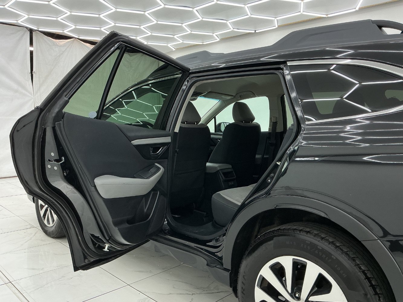 Used 2020 Subaru Outback Premium w/ Popular Package #1 AWD/4WD image 22