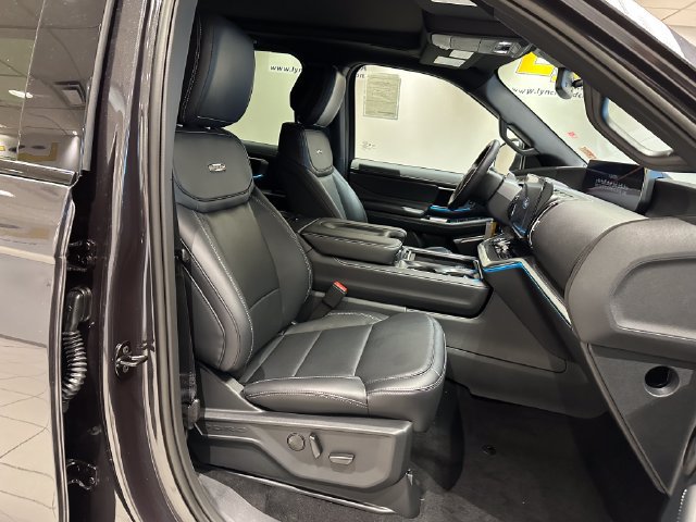 New 2027 Ford Expedition Max Platinum w/ Stealth Appearance Package AWD/4WD image 9