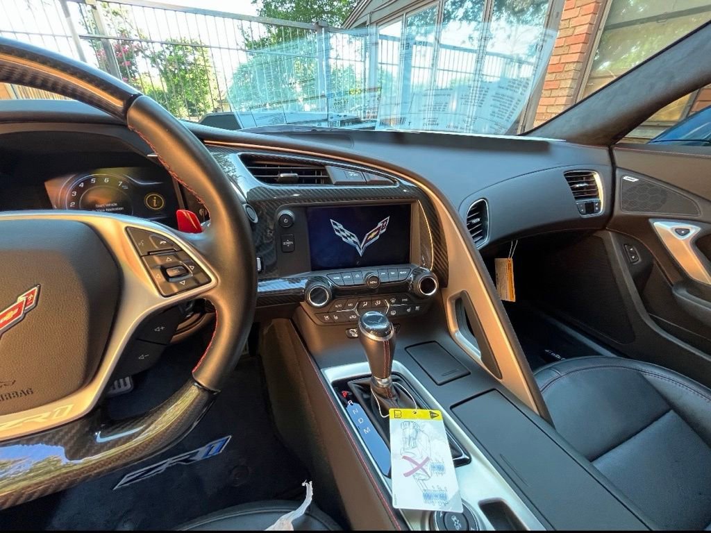 Used 2019 Chevrolet Corvette ZR1 RWD image 11