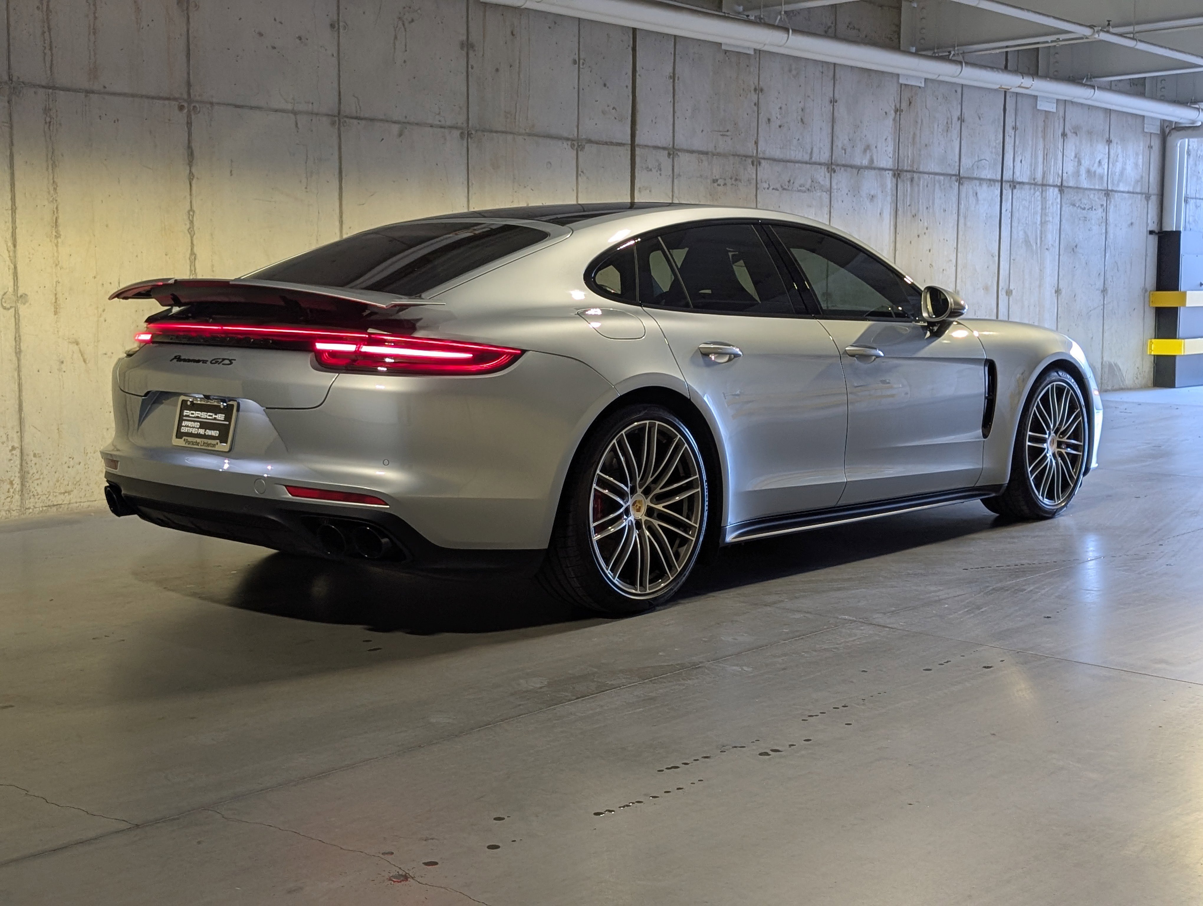 Certified 2020 Porsche Panamera GTS image 9