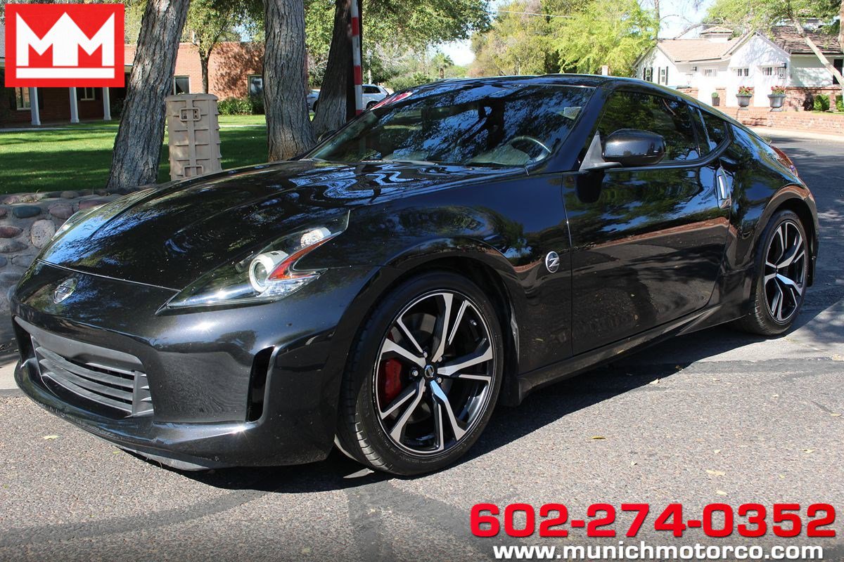 Used 2018 Nissan 370Z w/ Sport Package image 1