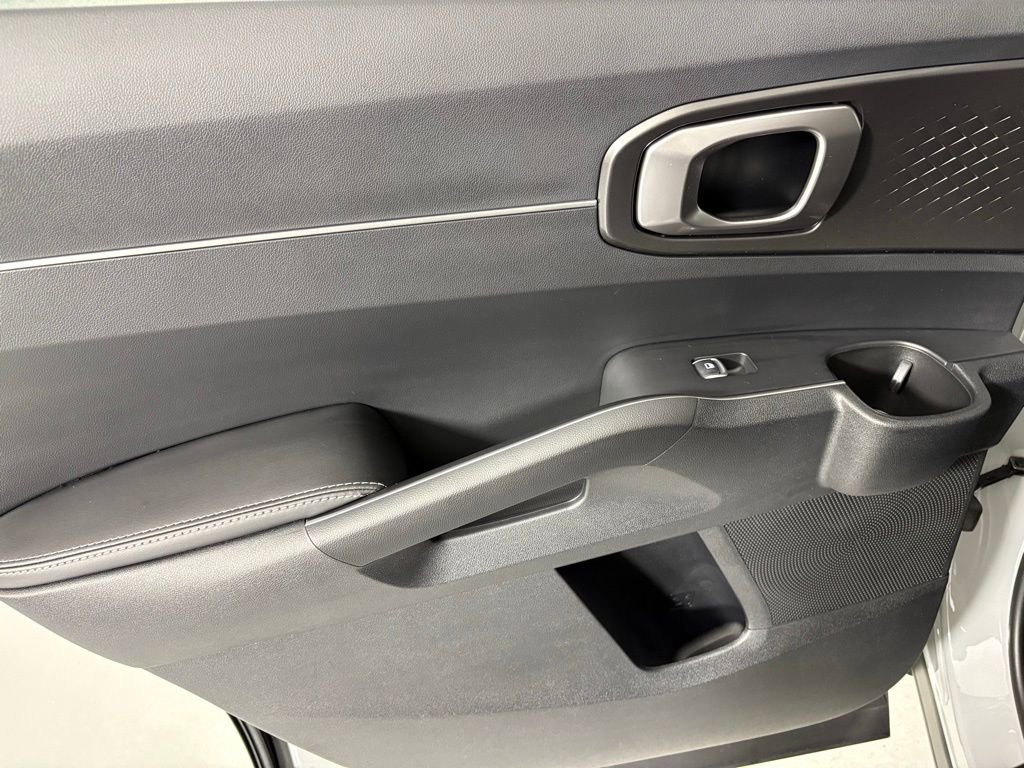 New 2026 Kia Sorento S image 36