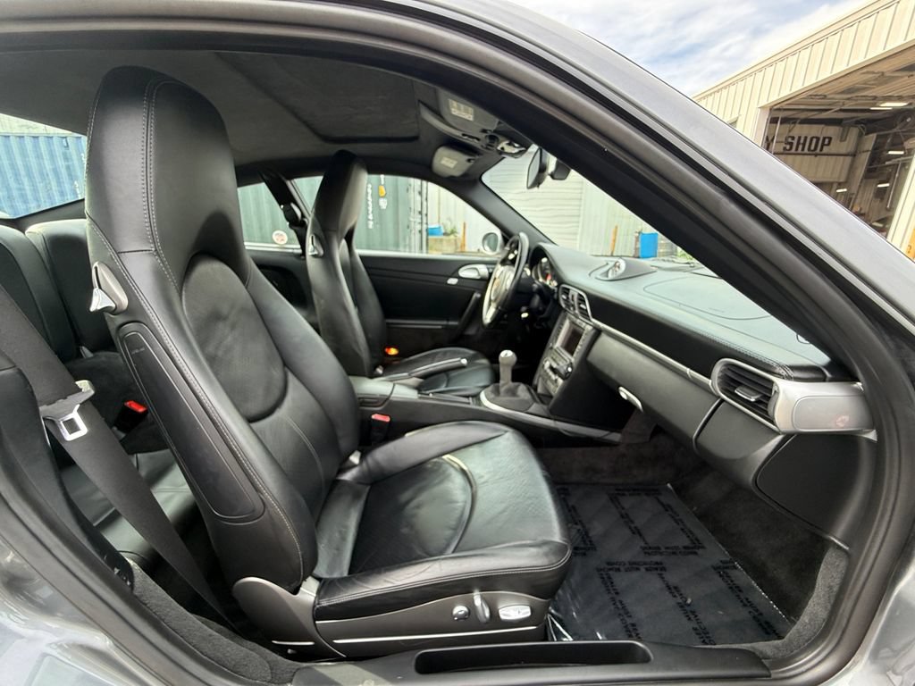 Used 2006 Porsche 911 Carrera S RWD image 24
