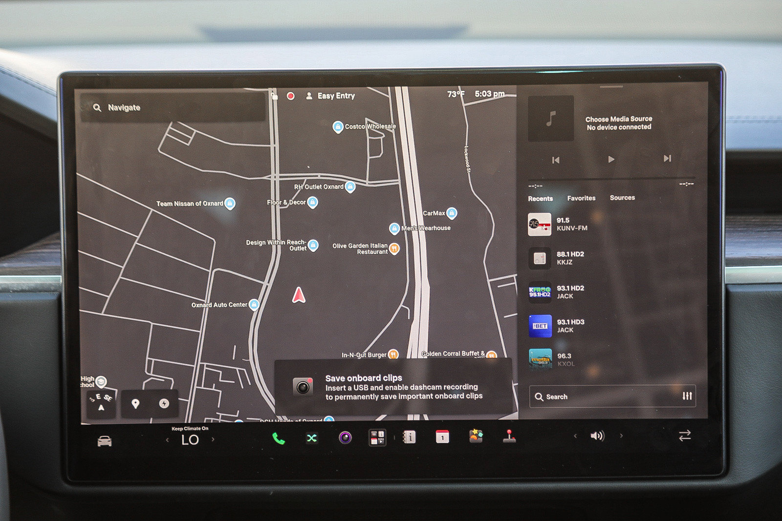 Used 2023 Tesla Model X AWD/4WD image 14