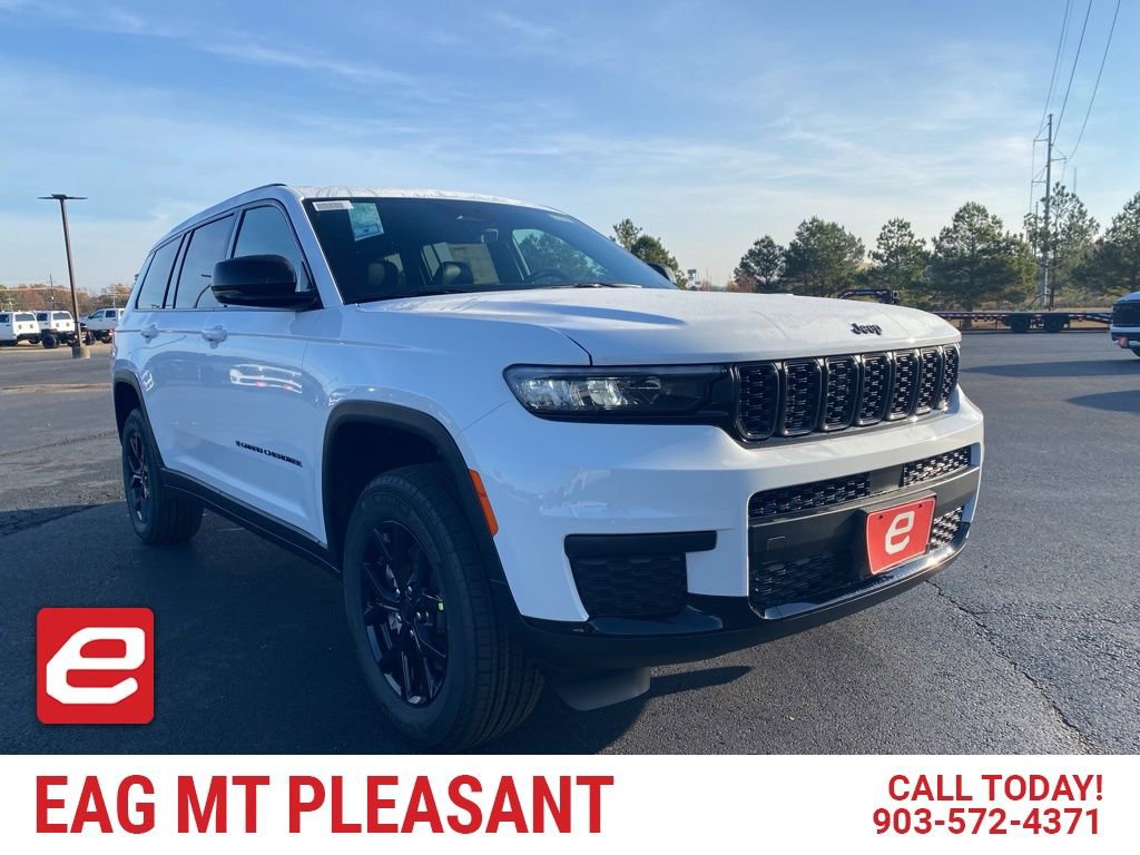 New 2025 Jeep Grand Cherokee L Altitude image 1