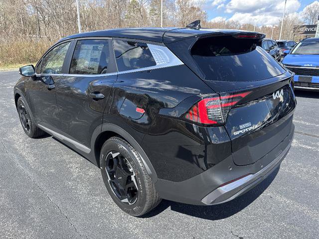 New 2026 Kia Sportage EX FWD image 4