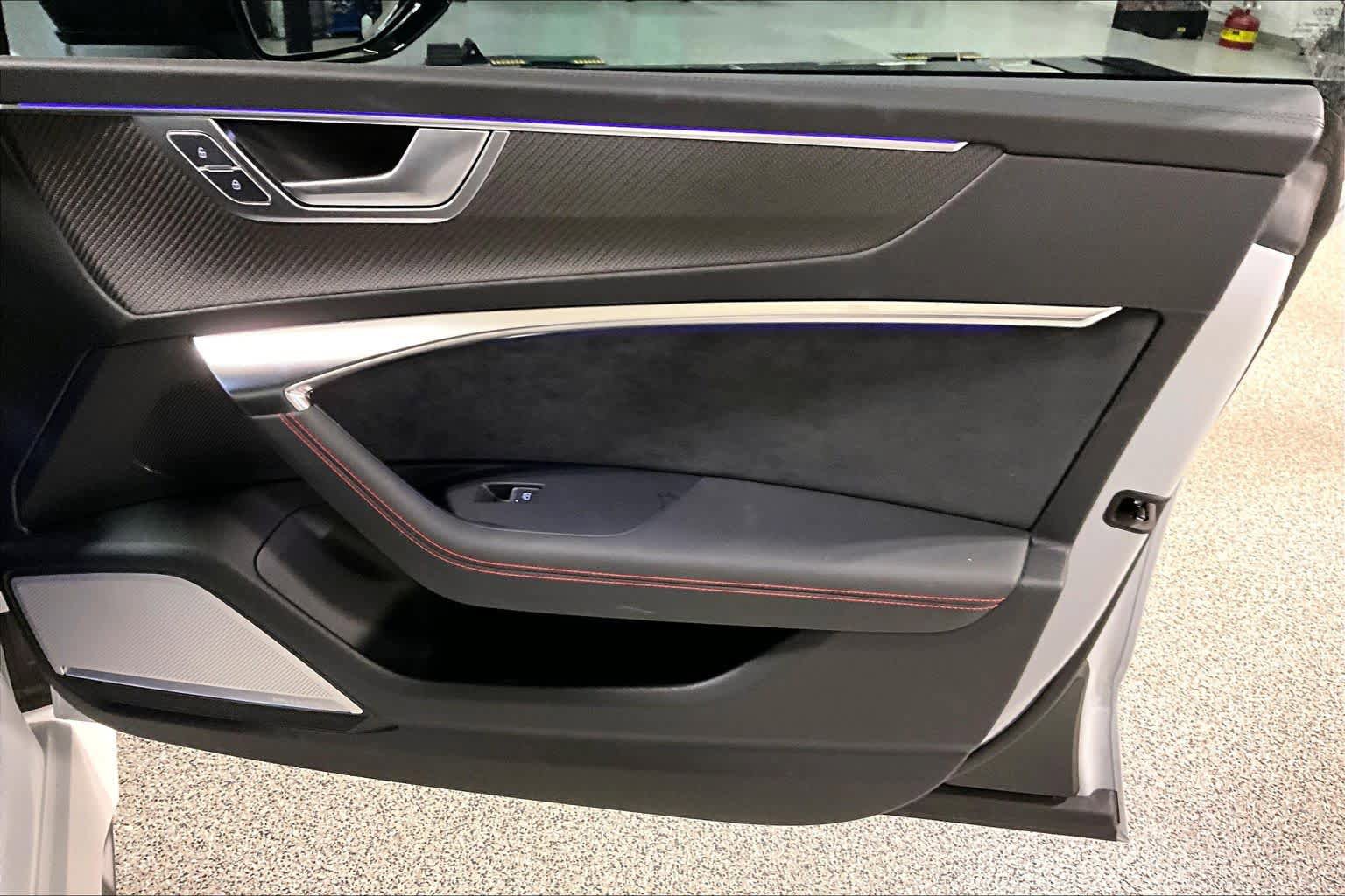 Used 2025 Audi RS 7 Performance w/ Matte Carbon Package image 21