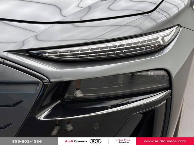 Used 2025 Audi S6 e-tron Premium Plus w/ Premium Plus AWD/4WD image 7