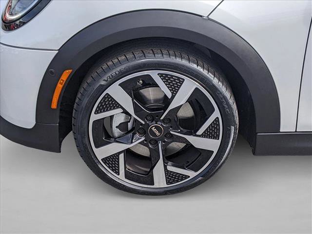 Certified 2025 MINI Cooper S image 22