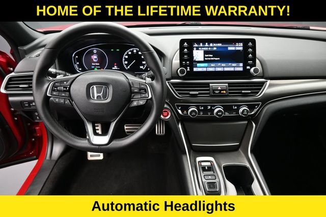 Used 2018 Honda Accord Sport image 15
