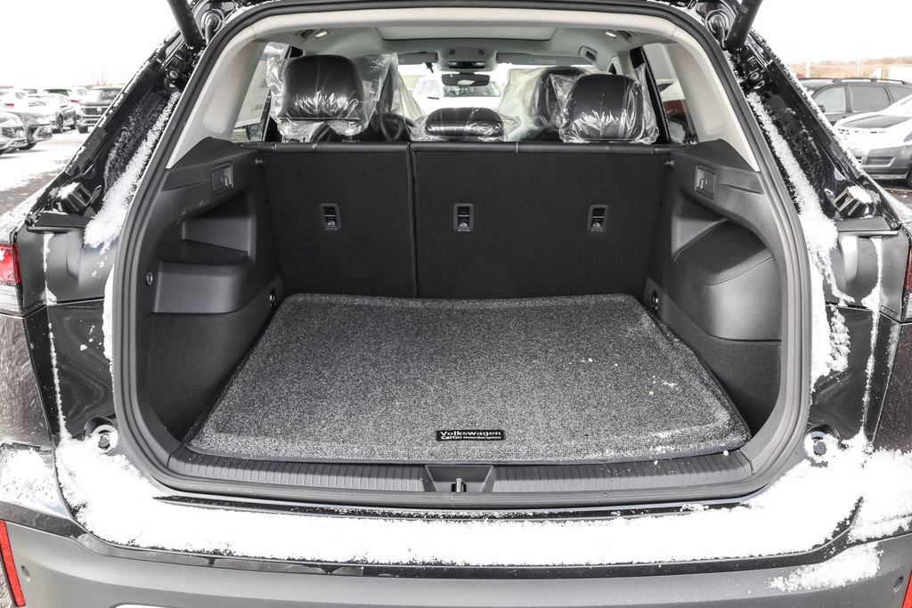 New 2026 Volkswagen Tiguan SE AWD/4WD image 38