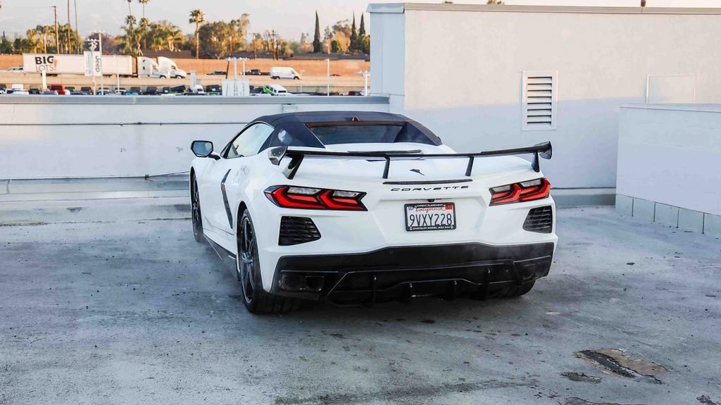 Used 2024 Chevrolet Corvette Stingray Premium Conv w/ Stealth Interior Trim Package image 7