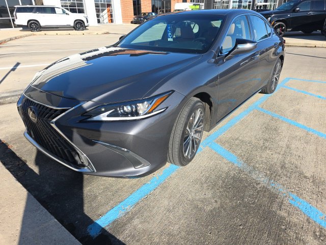 Used 2025 Lexus ES 350 w/ Premium Package FWD image 1