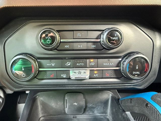 Used 2022 Ford Bronco Outer Banks image 22