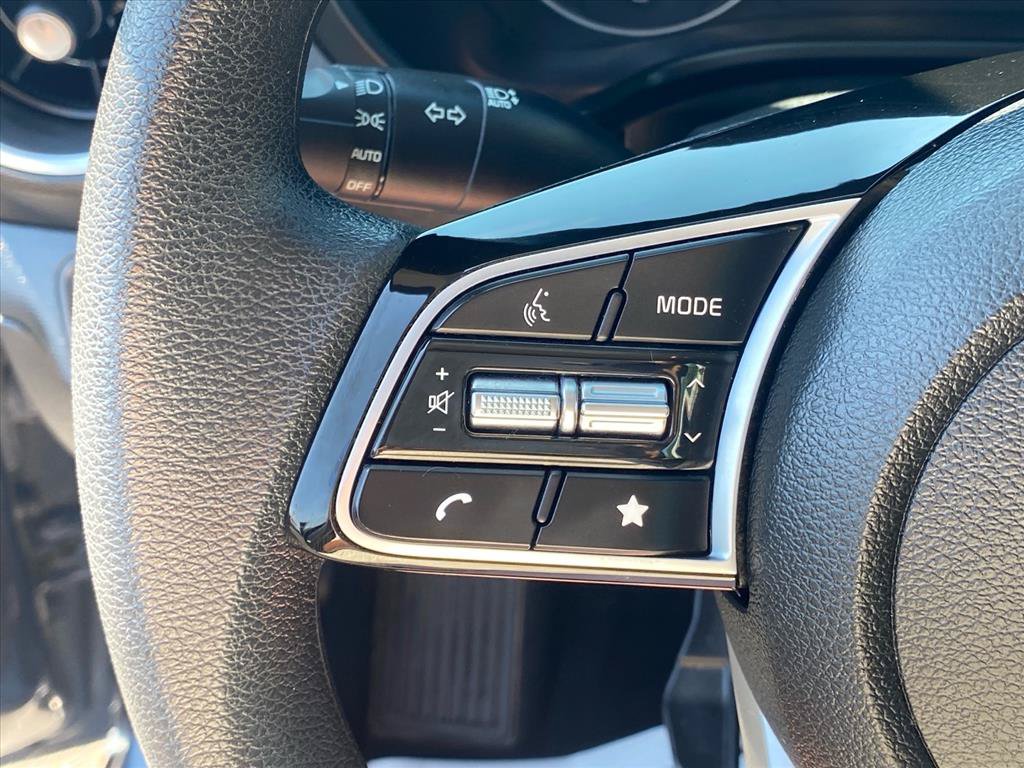 Certified 2023 Kia Forte LXS FWD image 17