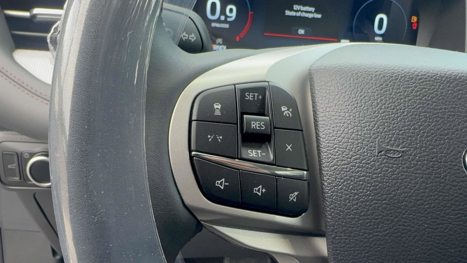 New 2026 Ford Explorer Active AWD/4WD image 16