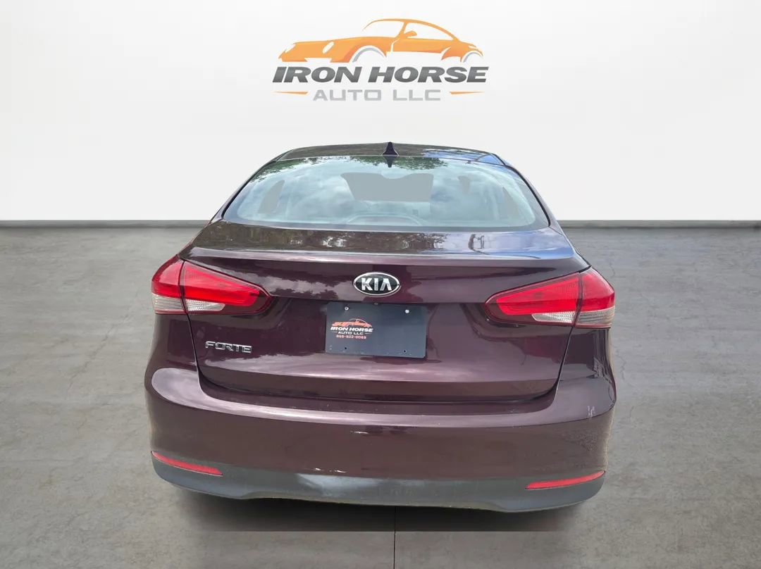 Used 2018 Kia Forte LX w/ LX Rear Camera Package FWD image 6