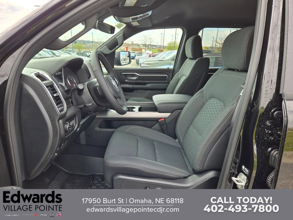 New 2026 RAM 1500 Big Horn AWD/4WD image 13