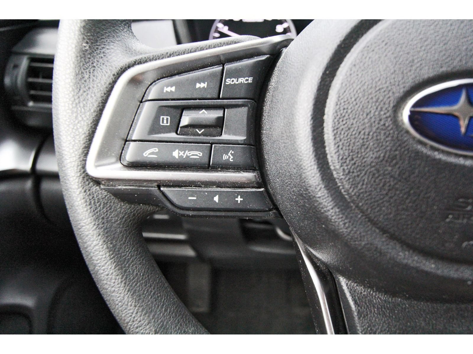 Certified 2024 Subaru Impreza 2.0i Sport AWD/4WD image 15