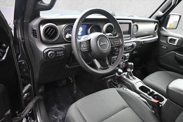 Used 2019 Jeep Wrangler Sport AWD/4WD image 8
