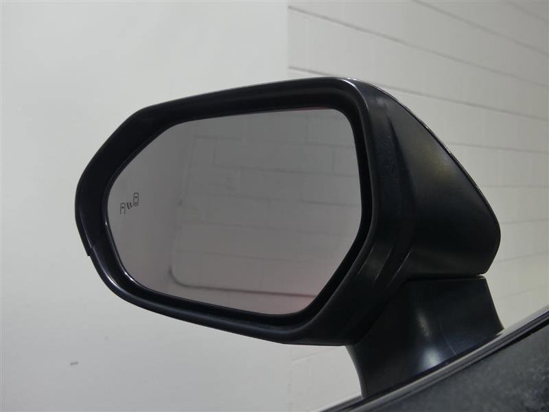 Used 2023 Toyota Camry XSE image 14