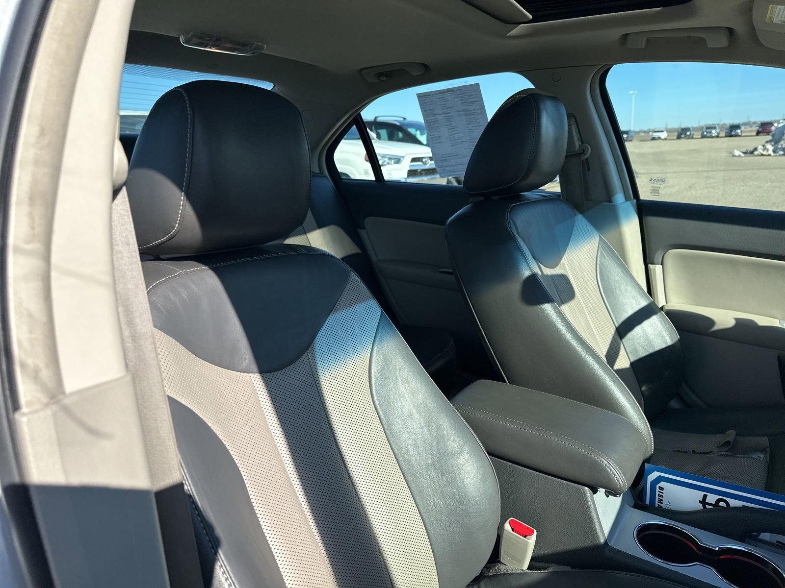 Used 2010 Mercury Milan Hybrid image 32