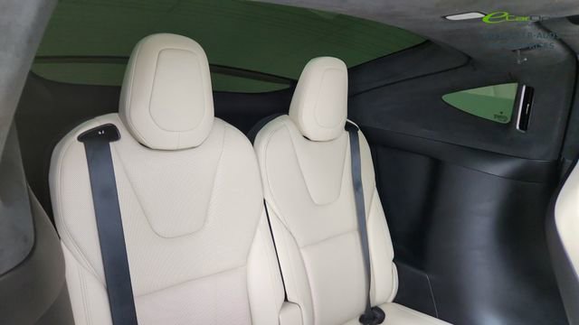 Used 2023 Tesla Model X image 27