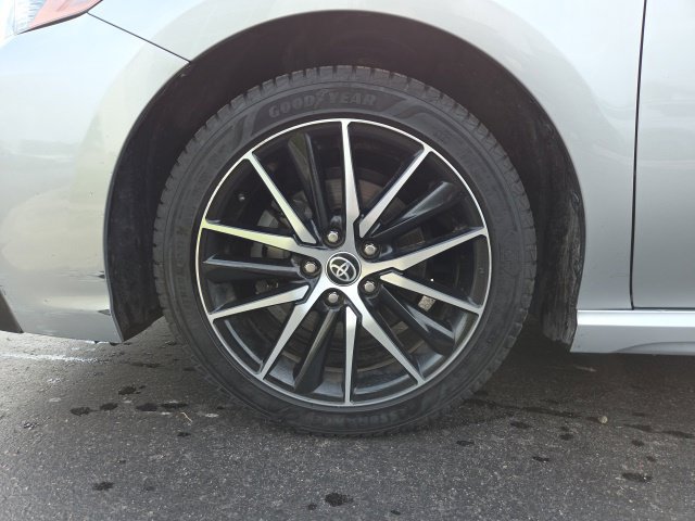 Used 2022 Toyota Camry SE FWD image 24