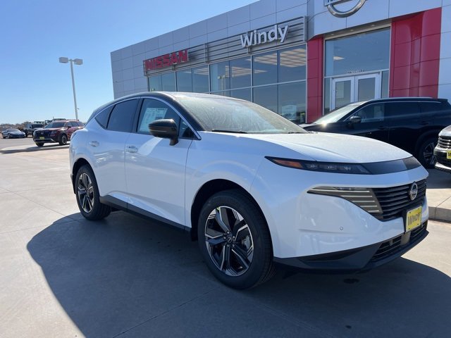 New 2025 Nissan Murano SL