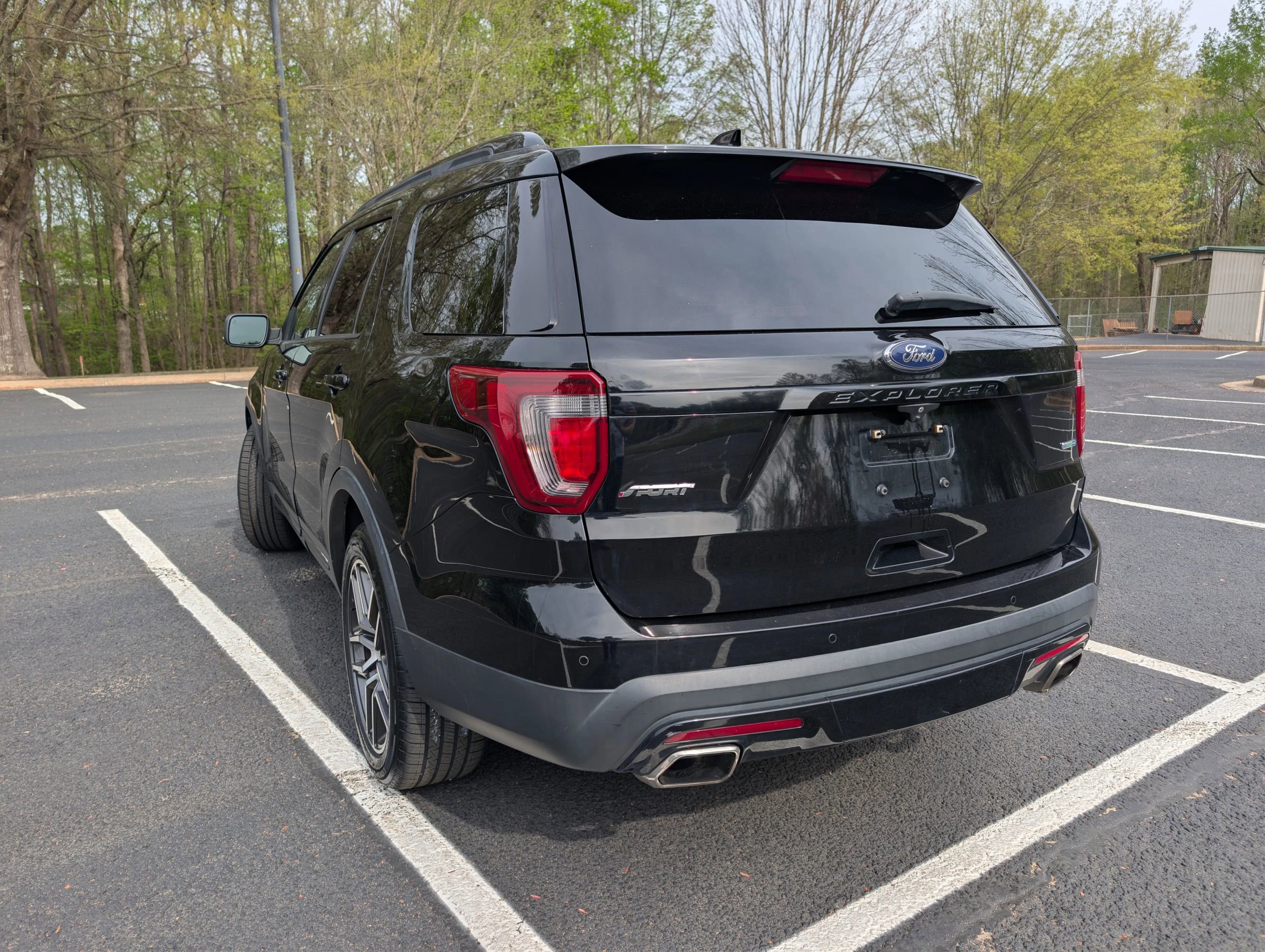 Used 2016 Ford Explorer Sport w/ Equipment Group 401A image 4