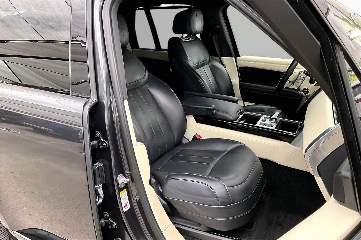 Used 2023 Land Rover Range Rover SE AWD/4WD image 9