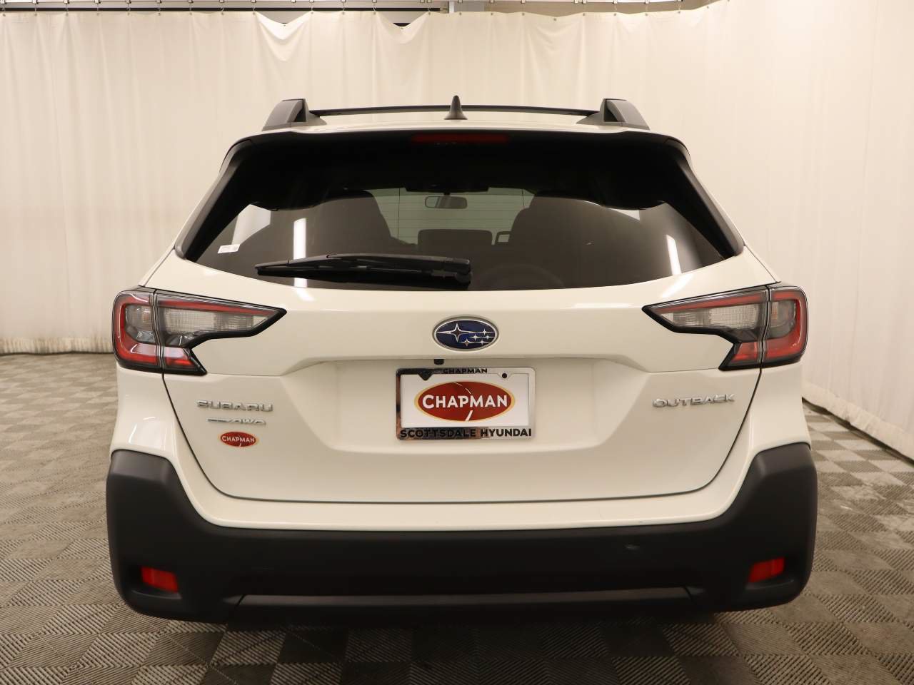 Used 2023 Subaru Outback Premium AWD/4WD image 5