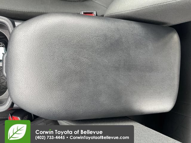 Certified 2025 Toyota RAV4 XLE AWD/4WD image 15