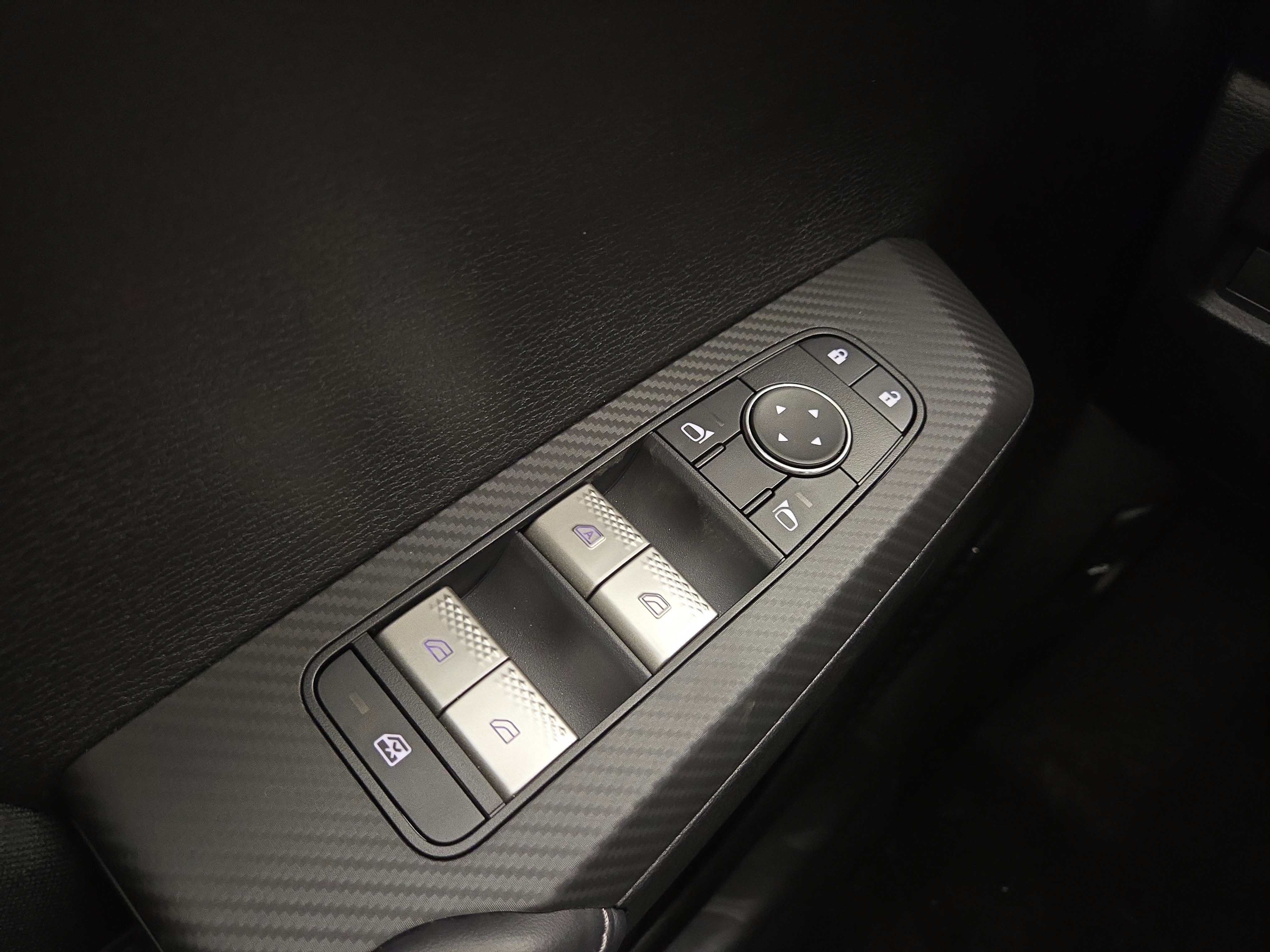 New 2026 Mitsubishi Outlander ES image 29