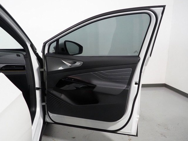 Used 2023 Volkswagen ID.4 Pro S image 54