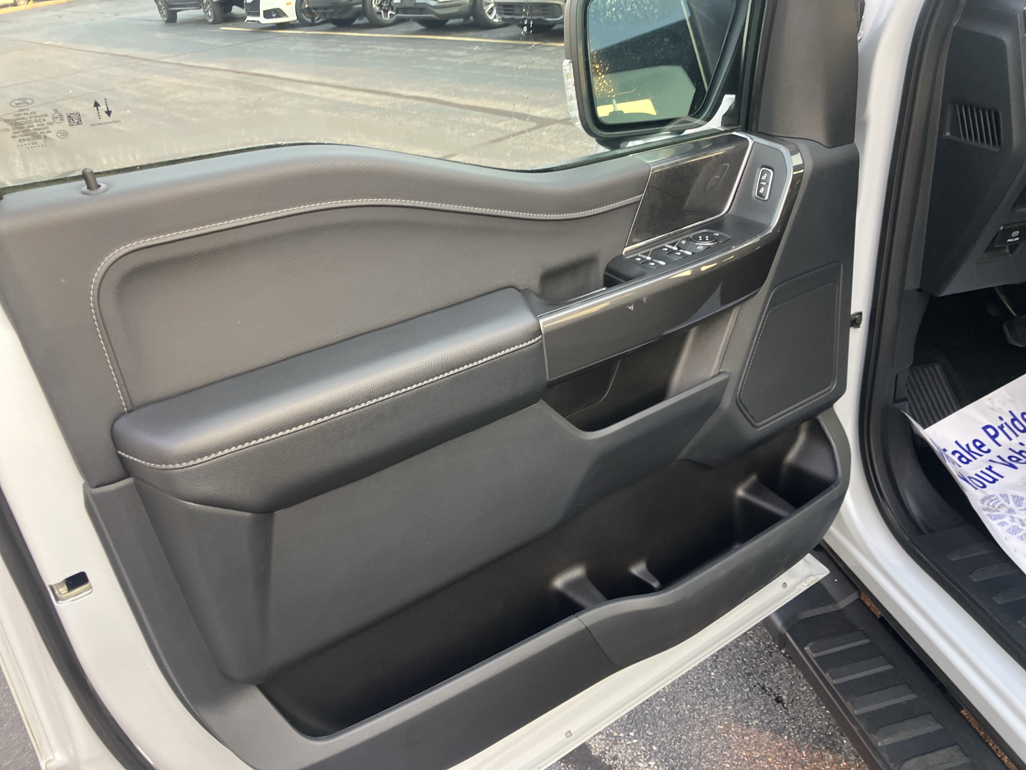 Used 2022 Ford F150 XLT w/ Equipment Group 302A High AWD/4WD image 15